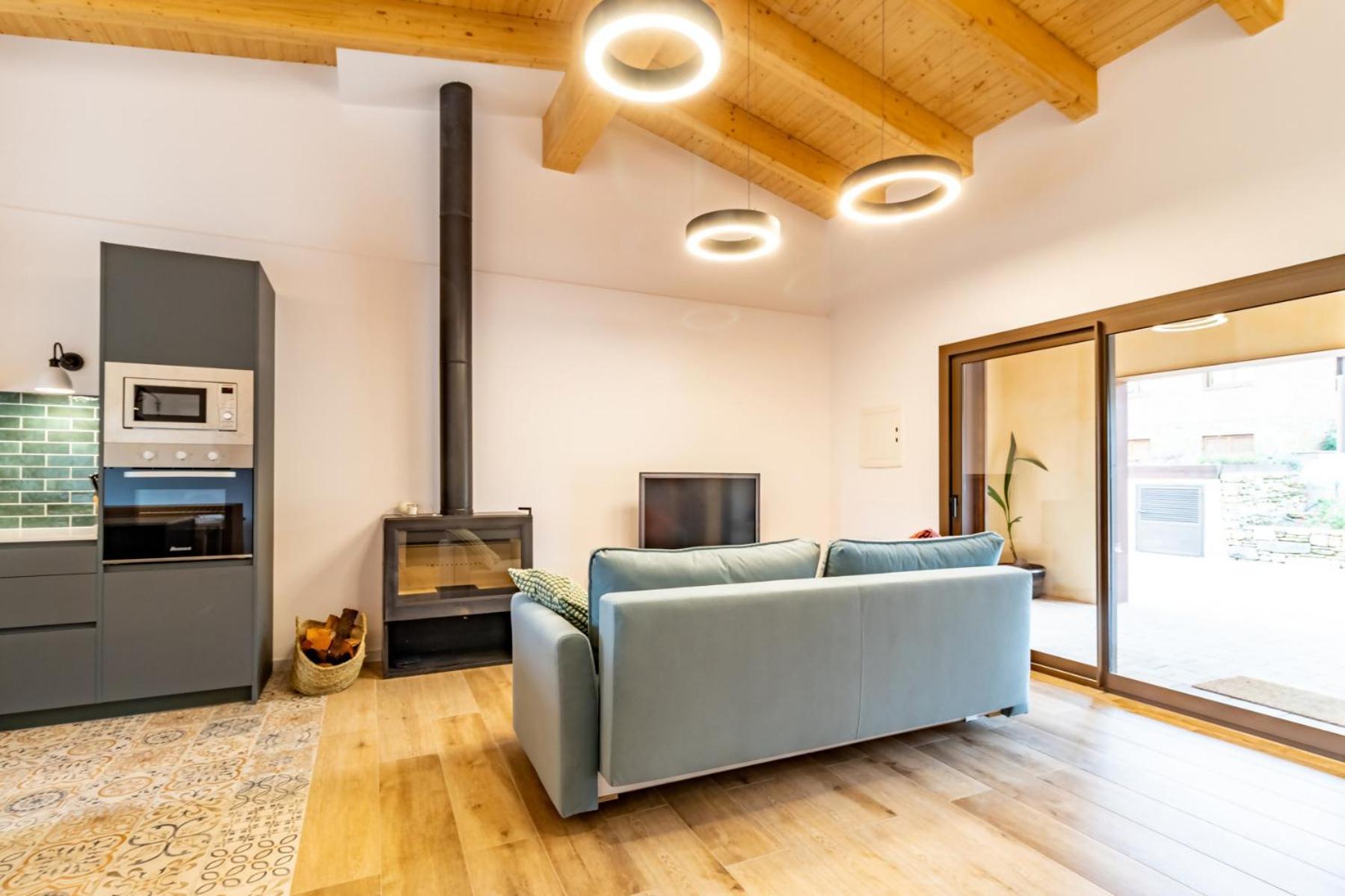Casa Gessami En El Pla De Lestany Camos (Catalonia)