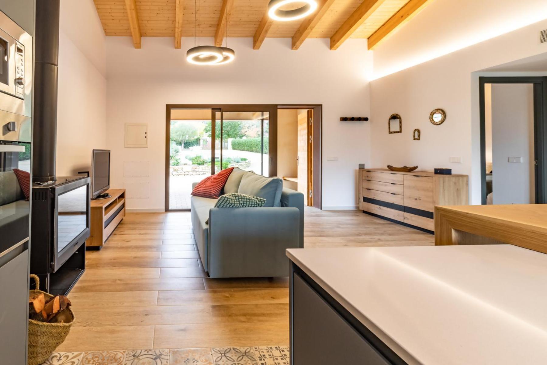 Casa Gessami En El Pla De Lestany Camos (Catalonia)